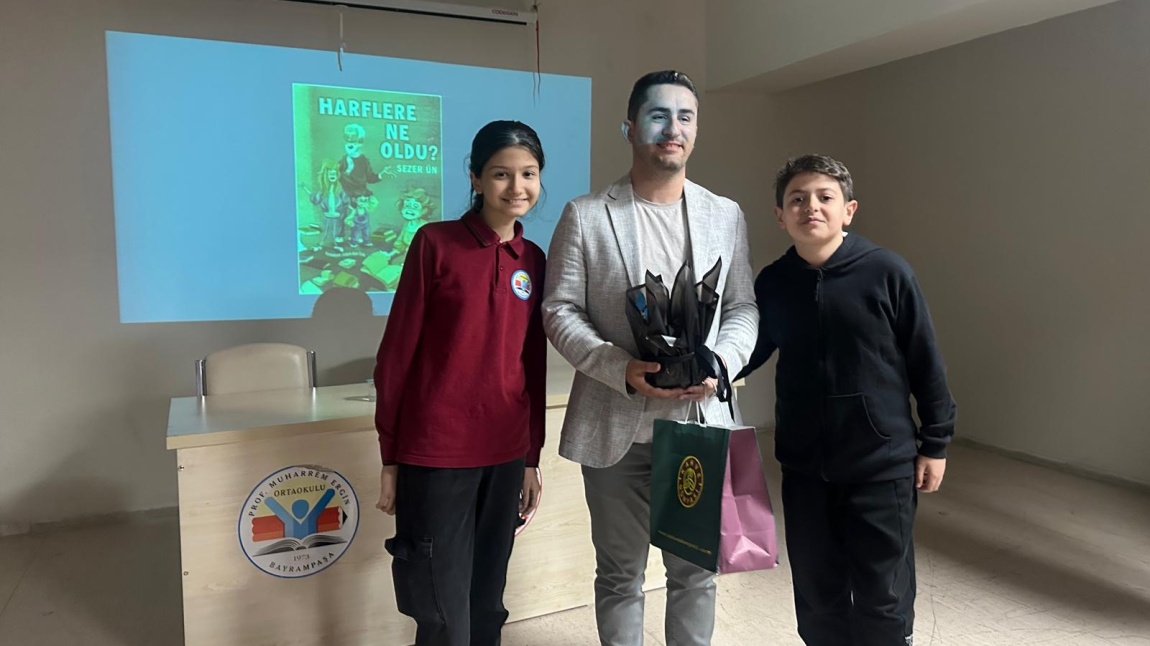 Öğrencilerimiz Yazar Sezer Ün İle  Buluştu.